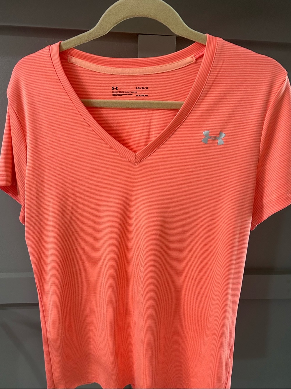 Under Armour Coral V-Neck Short Sleeve Tee